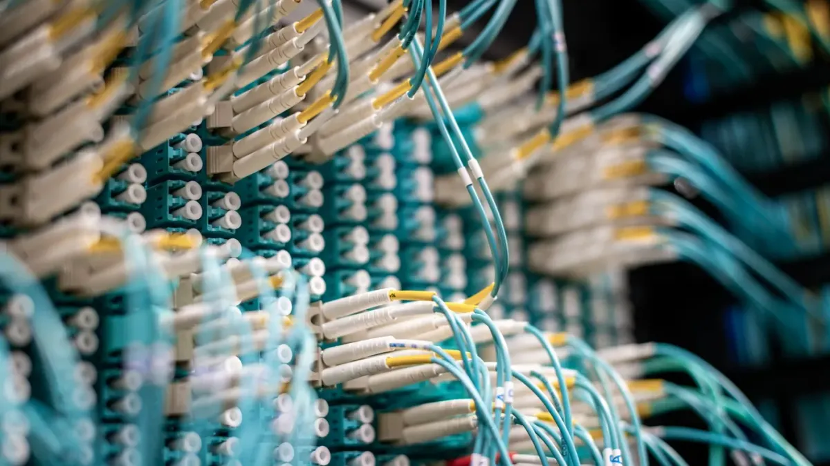 Fibra dedicada frente a fibra compartida para empresas